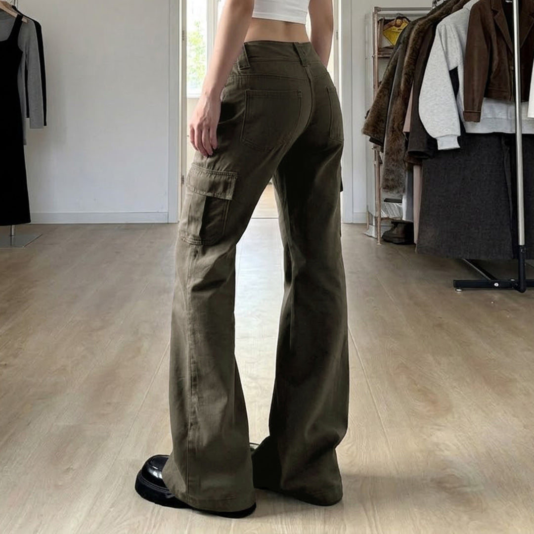 Damen nan Cargo-Flared-Hose mit hochgeschnittener Taille, aufgesetzten Beintaschen und ausgestelltem Bein EB