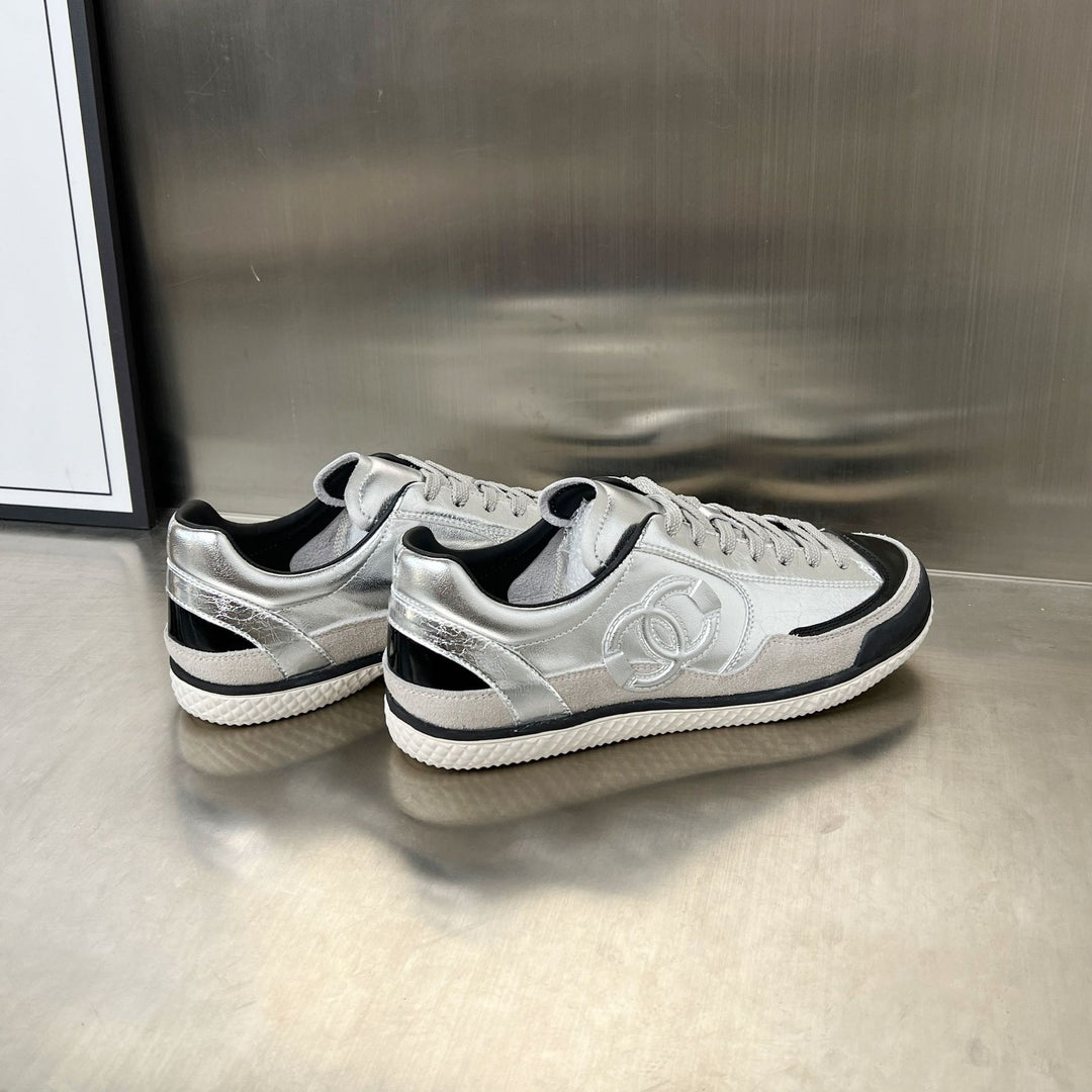 Damen multifunktionale Sneakers mit ergonomischem Fußbett und rutschfester Sohle EB
