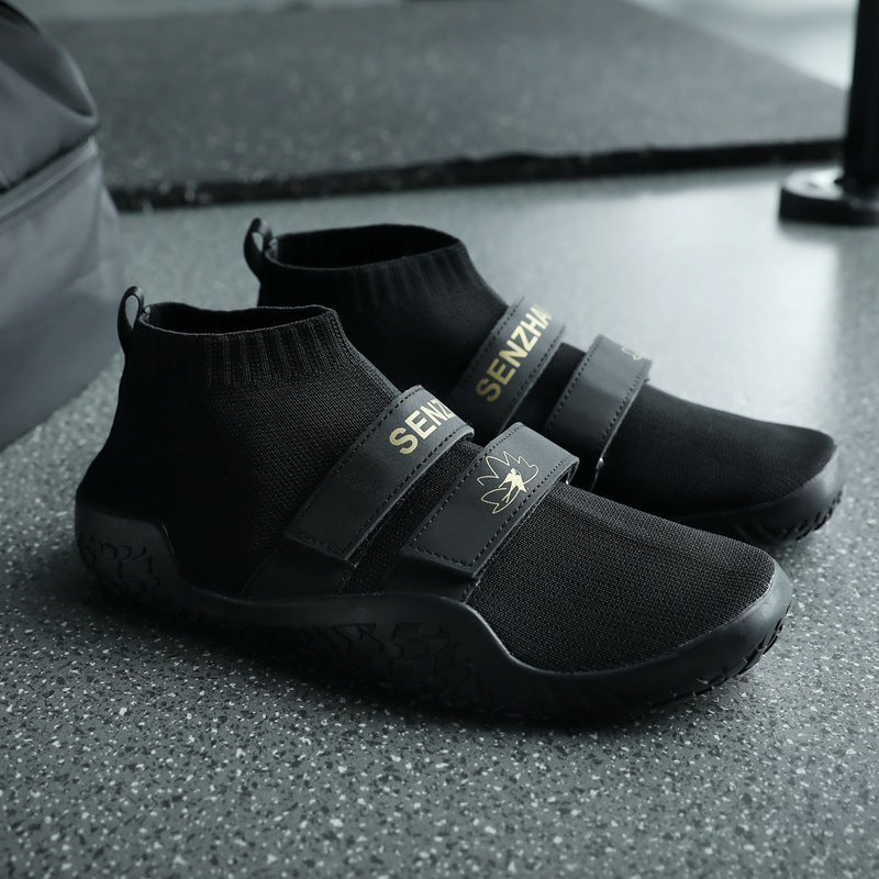 Damen Sportliche Aquaschuhe mit elastischem Klettverschluss und rutschfester Sohle EB