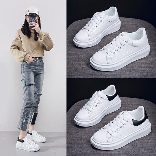 Damen Plattform Sneakers mit moderner Silhouette und komfortabler Dämpfung EB