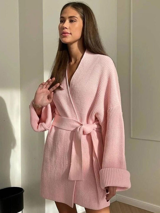Damen Luxuriöse Strickjacke mit Gürtel EB