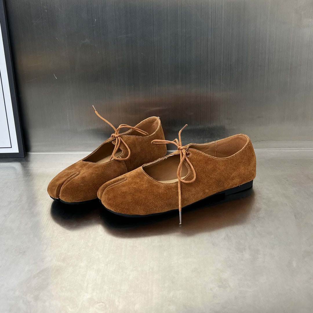 Damen Mokassins aus hochwertigem Wildleder mit eleganter Schnürung EB