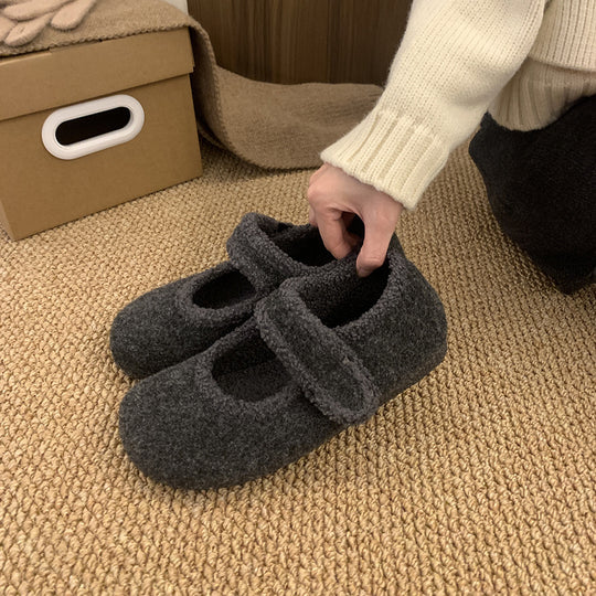Damen Hausschuhe mit verstellbarem Riemen und kuscheligem Innenfutter EB