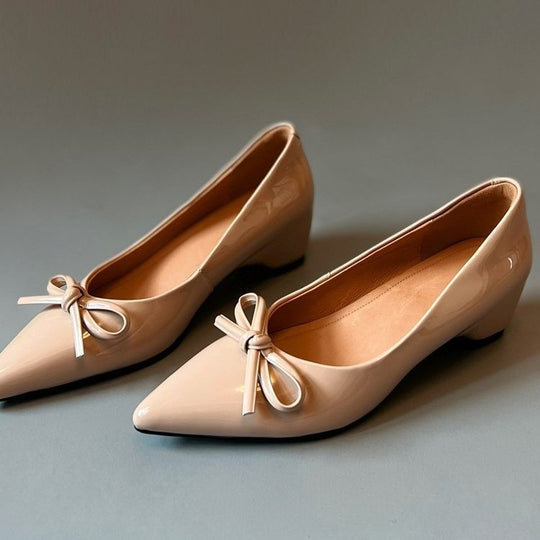Damen elegante Pumps mit modischem Schleifenakzent und bequemer Passform EB