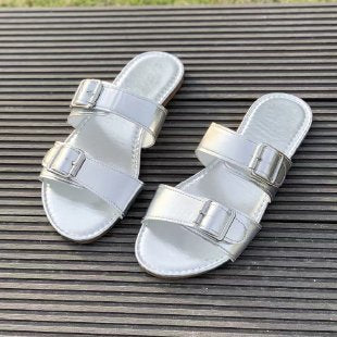 Damen Luxe Riemchensandalen mit dekorativer Schnallenverzierung EB