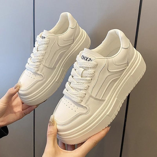 Damen modische Plattform-Sneaker mit kontrastierenden Details EB