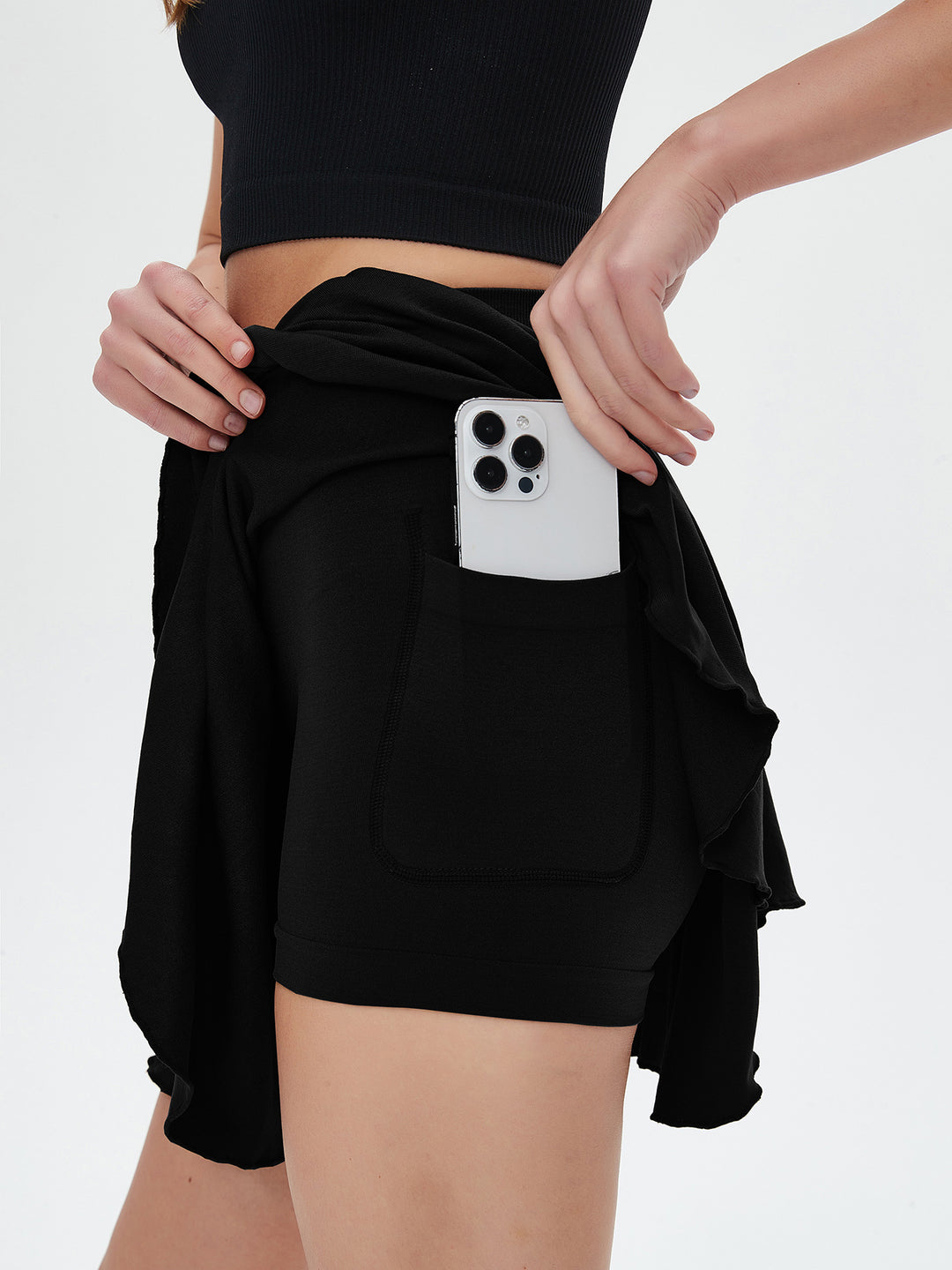 Damen Sport Shorts mit praktischen Taschen EB