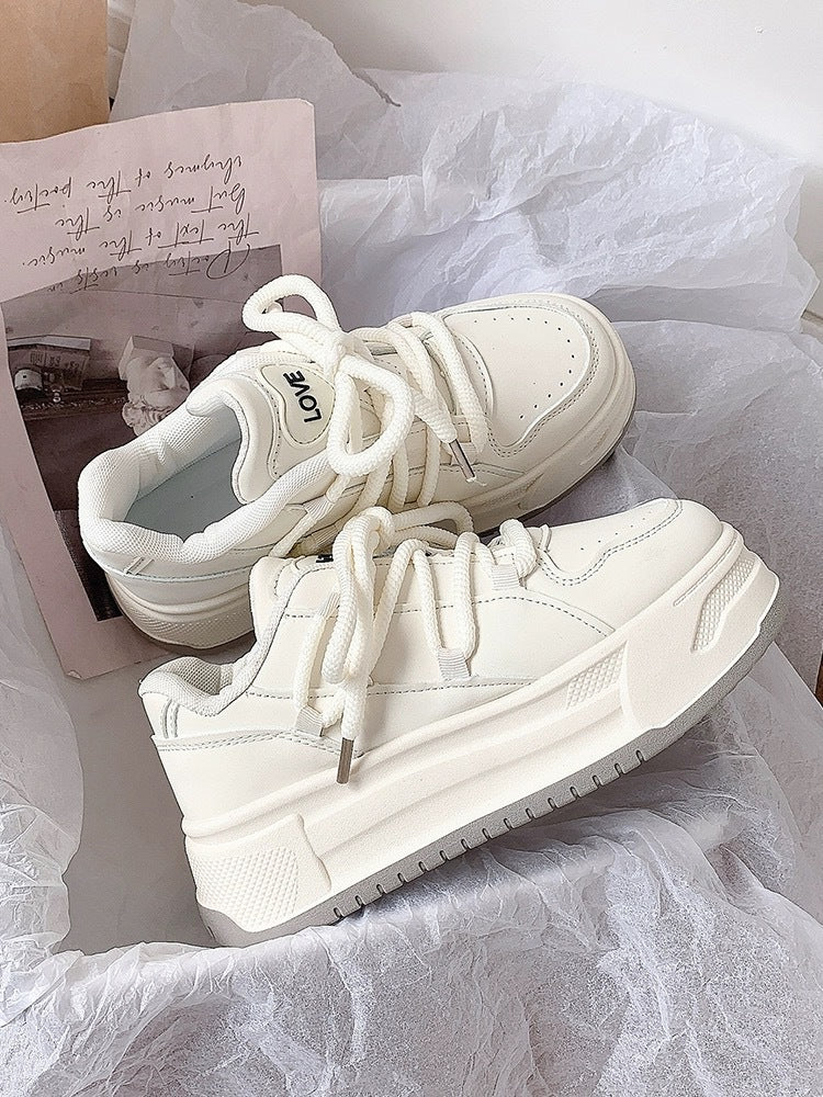 Damen Sportliche Sneaker mit dämpfender Sohle und komfortabler Innenpolsterung EB
