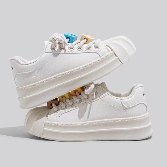 Damen Casual Sneakers mit bunten Schnürsenkeln und komfortabler Plateau-Sohle EB