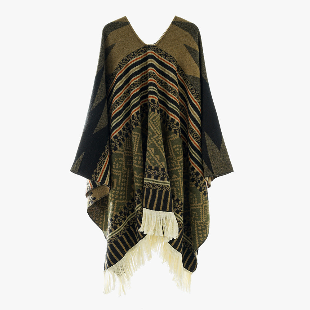 Damen Jacquard‑Ruana im Deckenstil mit V‑Ausschnitt, geometrischem Ethno‑Muster und Fransensaum EB