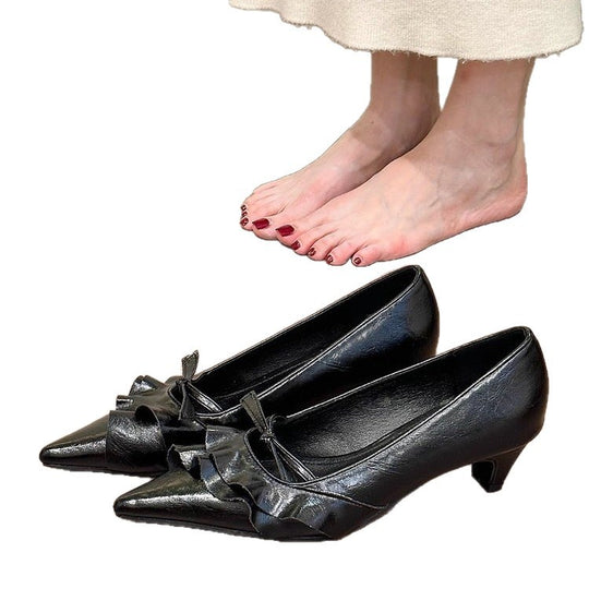 Damen elegante spitze Pumps mit Rüschendetail EB