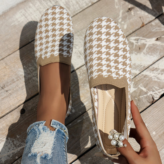 Damen Komfortable Slip-On Mokassins mit trendigem Hahnentrittmuster EB