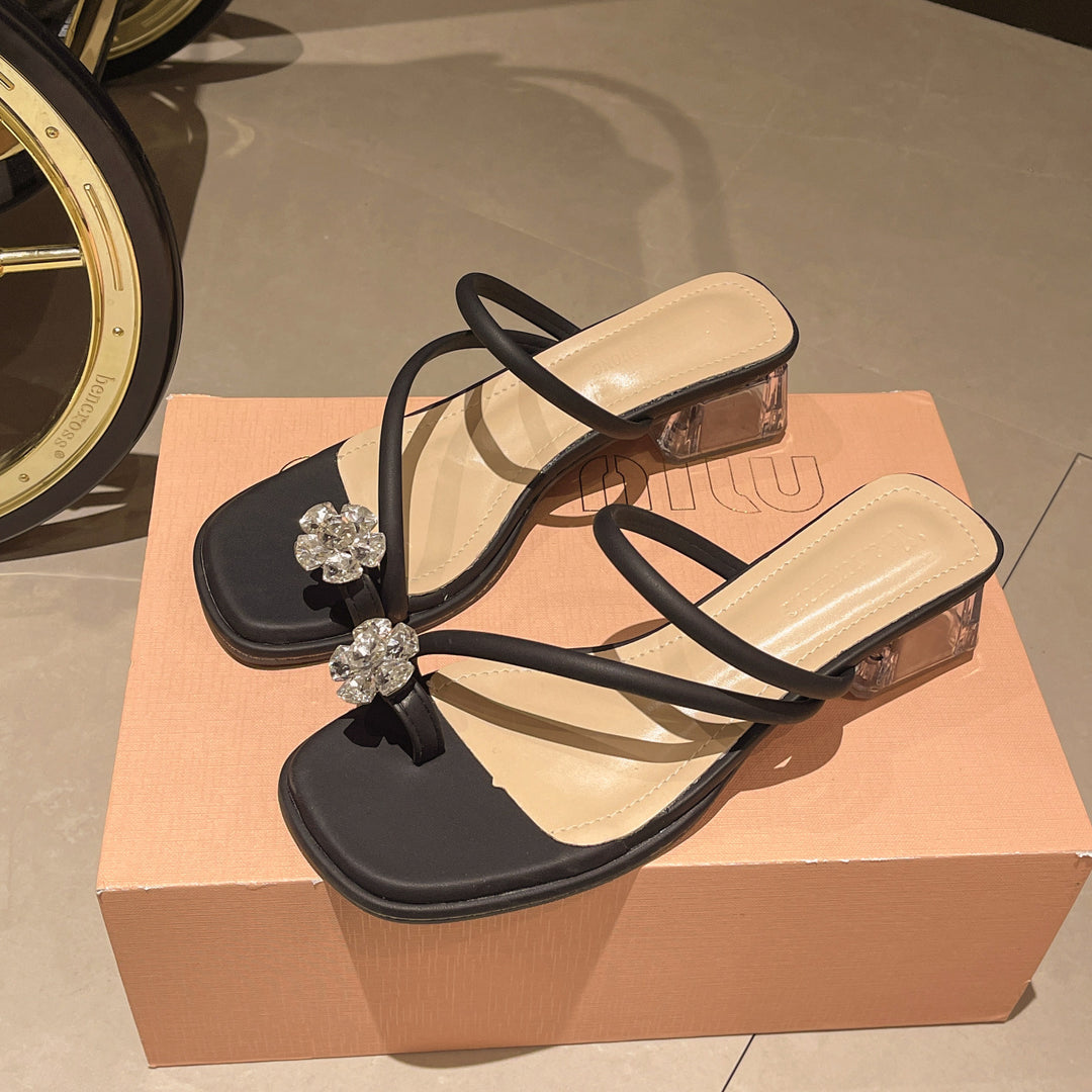 Damen modische Plateau-Sandalen mit funkelndem Schmuckdetail und transparentem Absatz EB