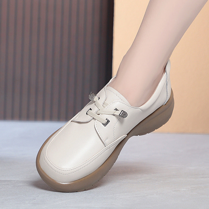 Damen Bequeme und stilvolle Sneaker mit ortopädischem Fußbett EB