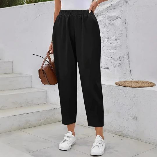 Damen Schnittige Chino-Hose mit elastischem Bund und dekorativen Knopfdetails EB
