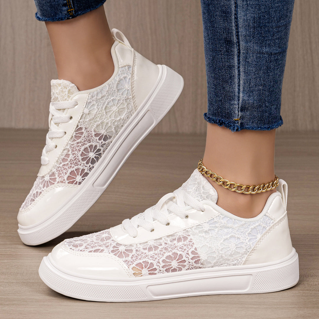 Damen Sneakers aus floralem Kunstleder mit rutschfester Sohle EB