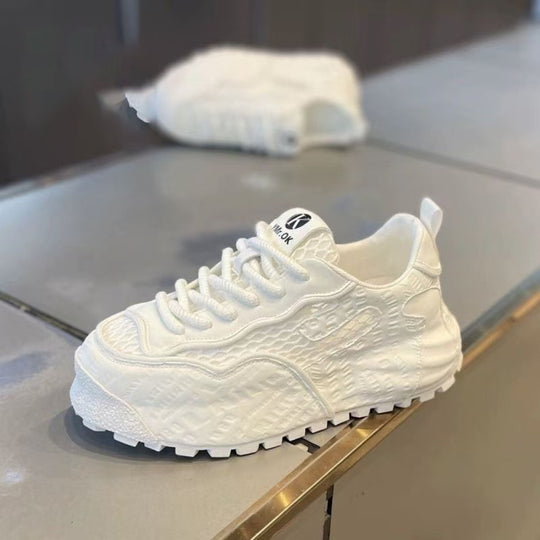 Damen Sportliche Sneakers mit atmungsaktiven Einsätzen und robustem Profil EB