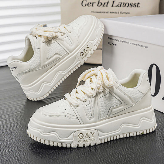 Damen Sportliche Sneakers mit hochmodernem Dämpfungssystem EB