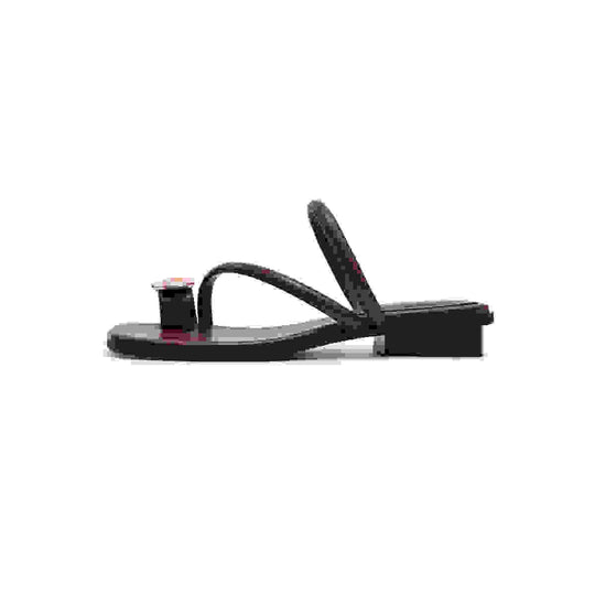 Damen Elegante Zehensteg-Sandalen mit geschmeidigem Riemendesign und luxuriösem Akzent EB
