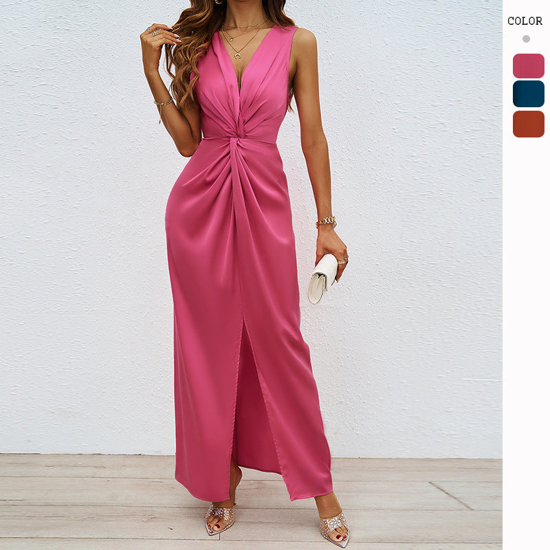 Damen Elegantes Abendkleid mit tiefem V-Ausschnitt und raffinierten Drapierungen EB