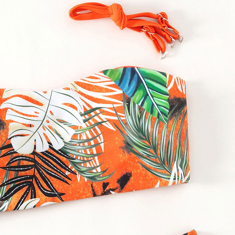 Damen Bandeau-Bikini mit lebhaftem Tropenmuster und hohem Taillenschnitt EB