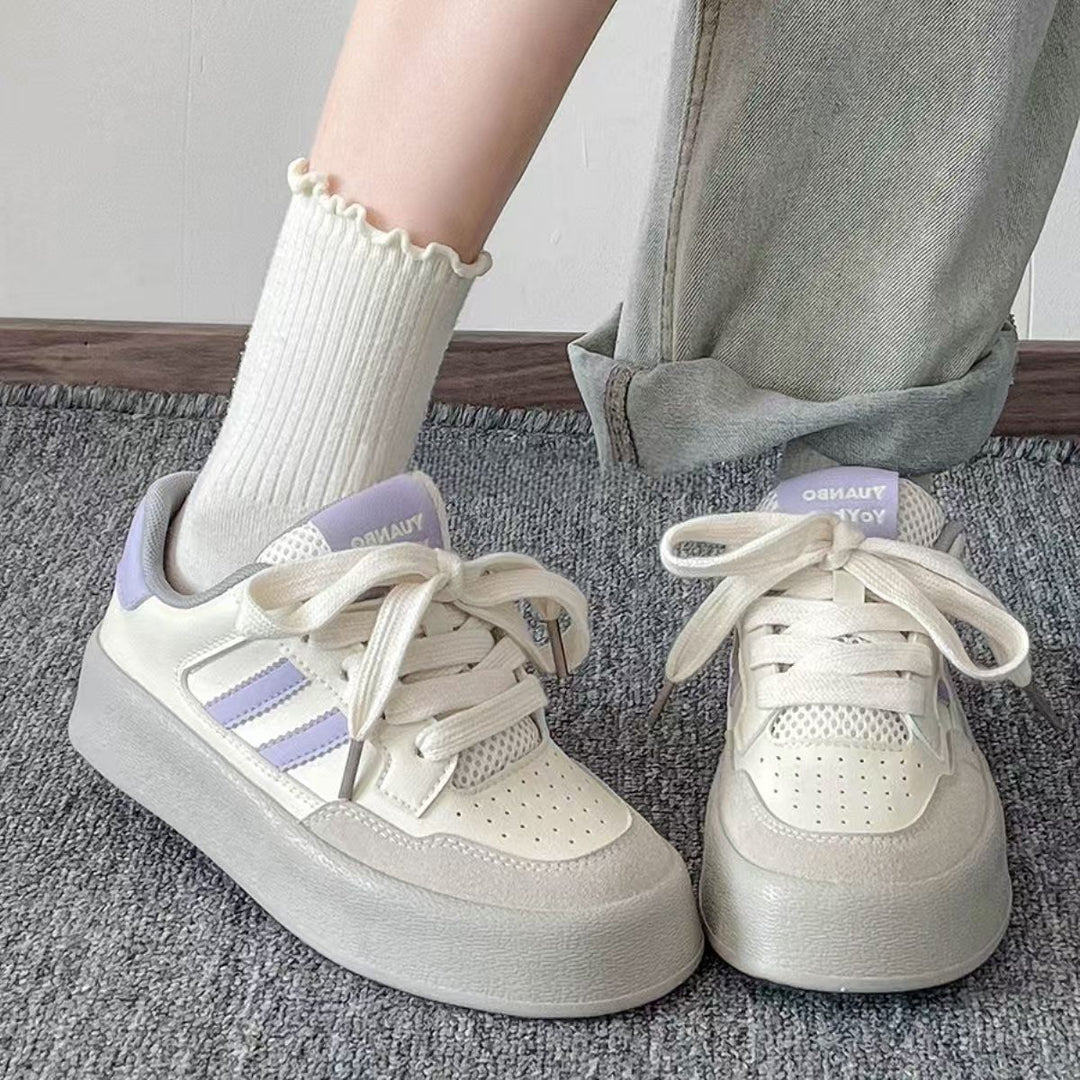 Damen Sportliche Sneaker mit komfortabler Polsterung und atmungsaktiver Oberflächenstruktur EB