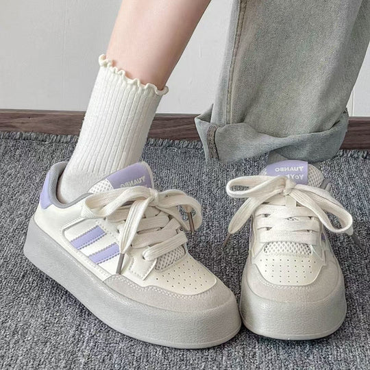 Damen Sportliche Sneaker mit komfortabler Polsterung und atmungsaktiver Oberflächenstruktur EB