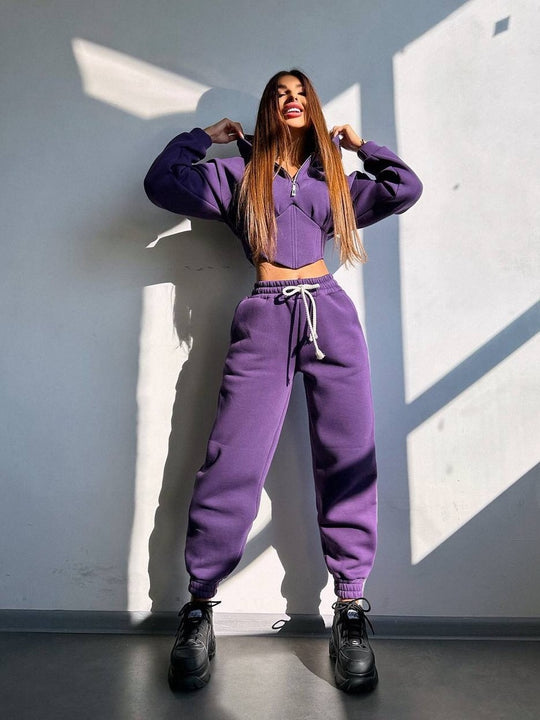 Damen Crop-Kapuzenjacke mit Korsagennaht und High-Waist Jogginghose EB