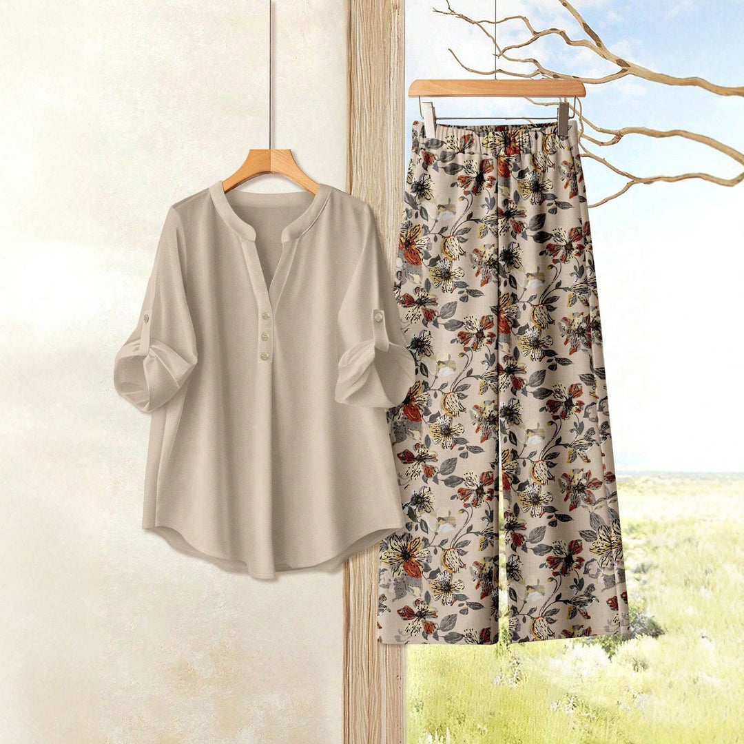 Damen Freizeitoberteil und Blumenhose EB