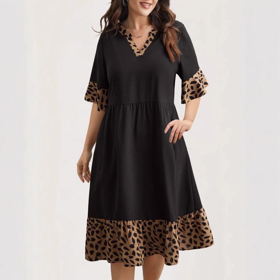Damen Kleid mit modernem V-Ausschnitt und tierischem Musterdetail EB