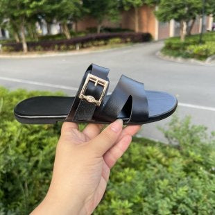 Damen Elegante und komfortable Riemchen-Sandalen mit schöner Schnallen-Applikation EB