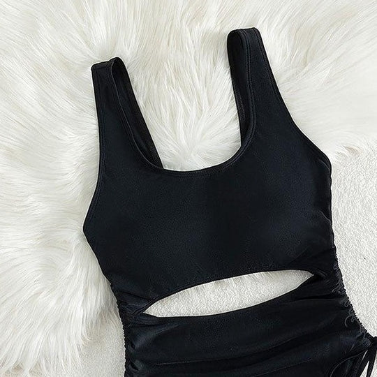 Damen Einteiler Badeanzug mit seitlichen Cut-Out-Details EB