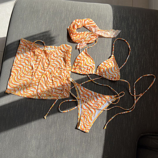 Damen Wickel-Bikini-Set mit floralem Muster und verspieltem Rock EB