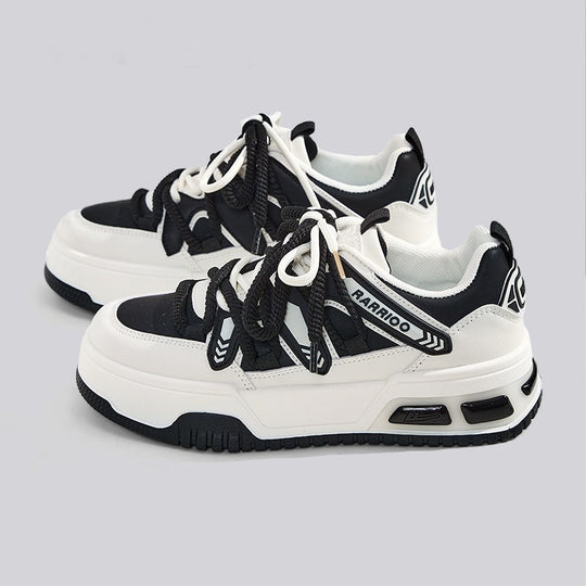 Damen Sportliche Sneakers mit dämpfenden Elementen und robuster Sohle EB