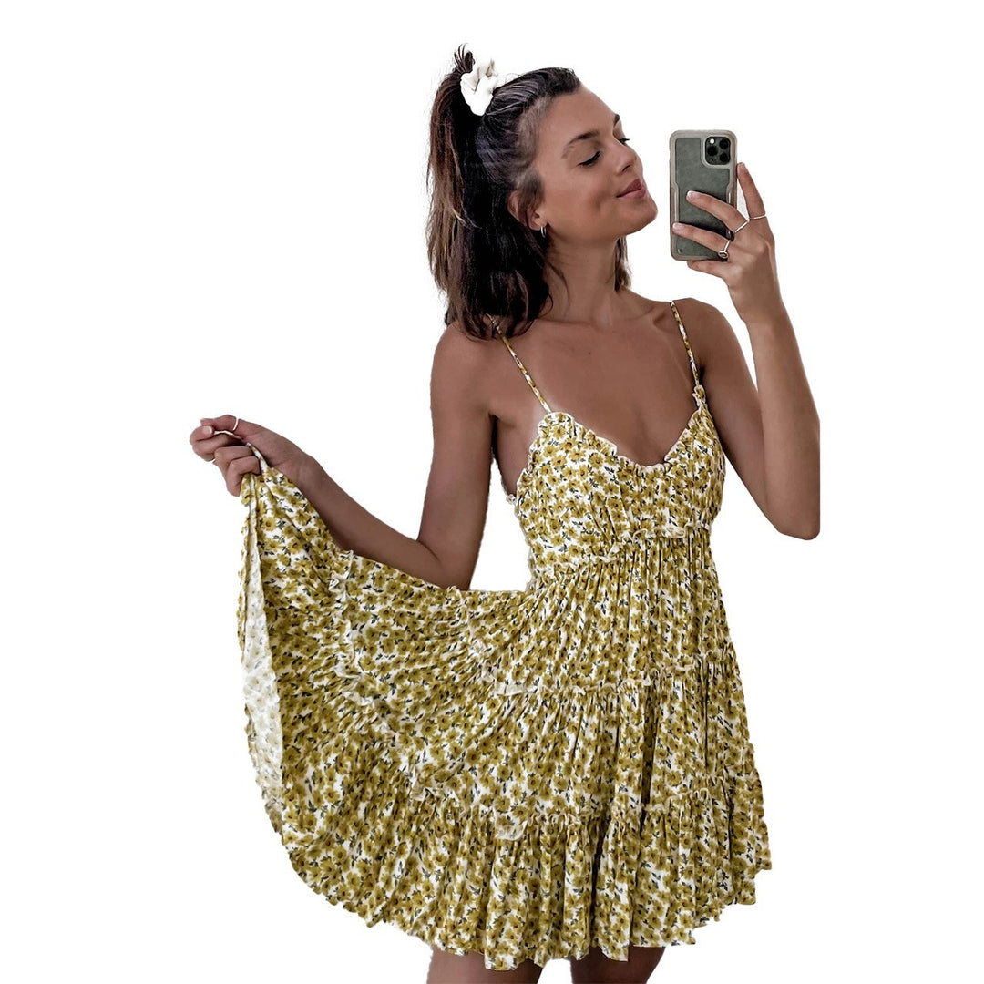 Damen Sommerliches Rüschenkleid mit verstellbaren Trägern und fließendem Schnitt EB