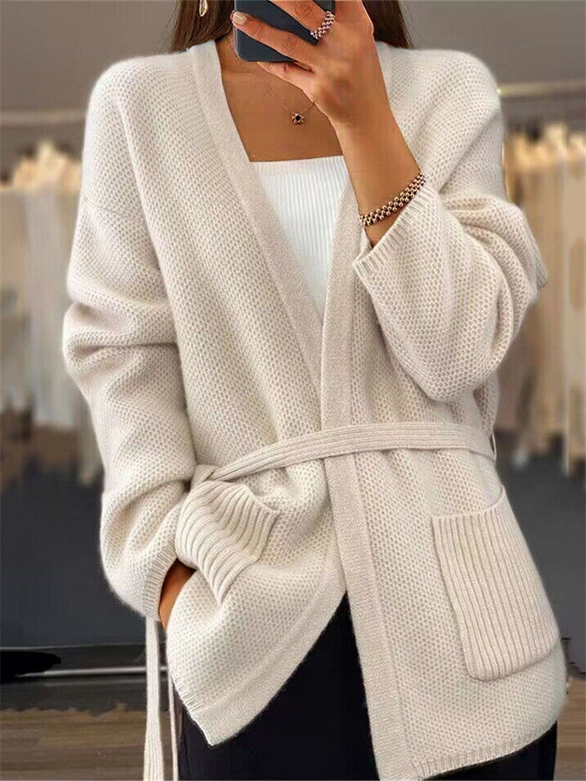 Damen nan lange Strickjacke mit Bindegürtel, aufgesetzten Rippentaschen und lockerem Waffelstrick EB