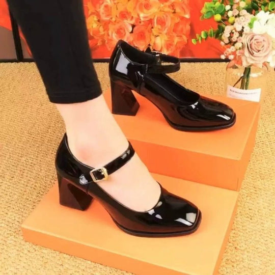 Damen Elegante Pumps mit verstellbarem Riemchen und breitem Blockabsatz EB
