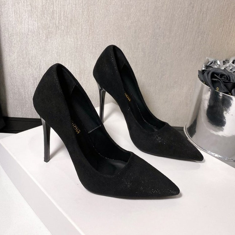 Damen elegante spitze Pumps mit feinem Veloursleder EB