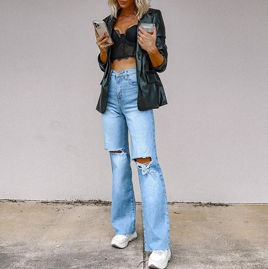 Damen Weit geschnittene Jeans mit auffälligen Destroyed-Details EB