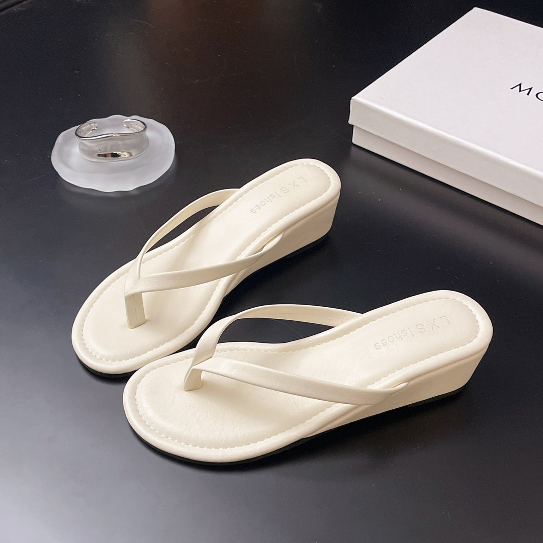 Damen eleganter Wedgesandalen mit schimmerndem Design EB