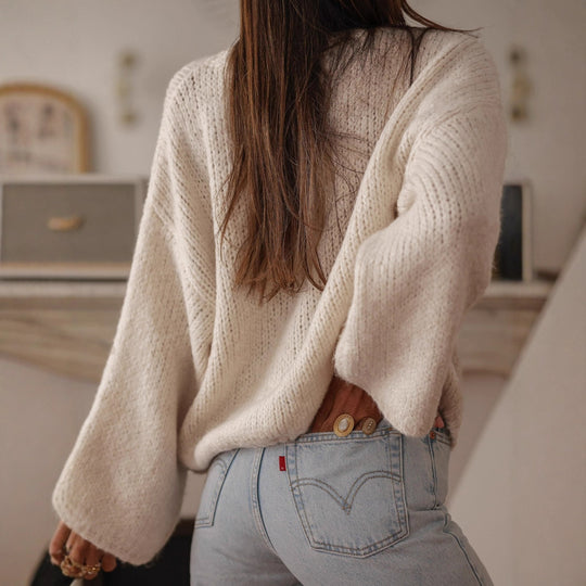 Damen kuschelige Strickjacke mit oversized Ärmeln und eleganten Perlenknöpfen EB