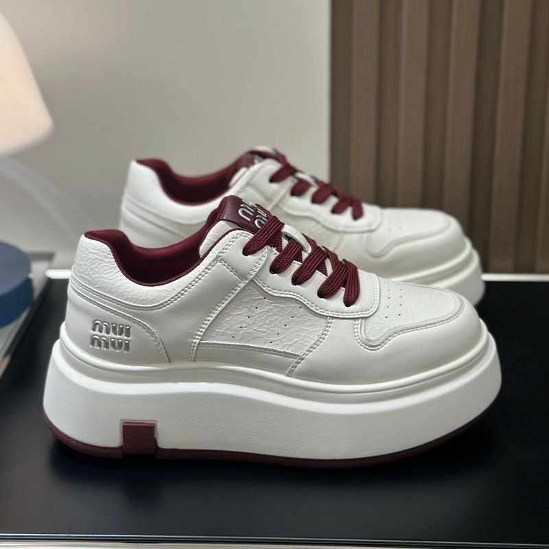 Damen Sneakers mit dicker Plateau-Sohle und modischem Obermaterial EB