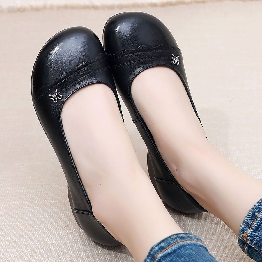 Damen Elegante Ballerinas mit zierlichem Schmuckdetail und hochwertiger Lederverarbeitung EB