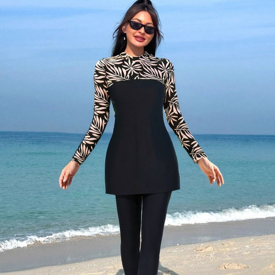 Damen Eleganter Langarm-Surfsuit mit modischen Akzenten EB