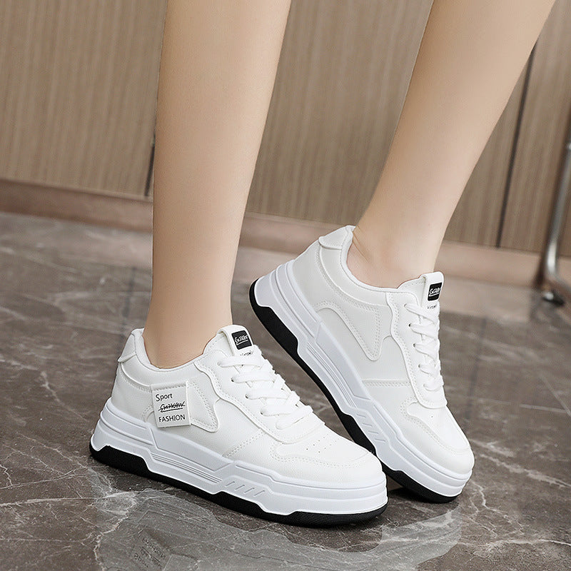 Damen Sportliche Sneakers mit dämpfendem Laufprofil und atmungsaktiver Obermaterialstruktur EB