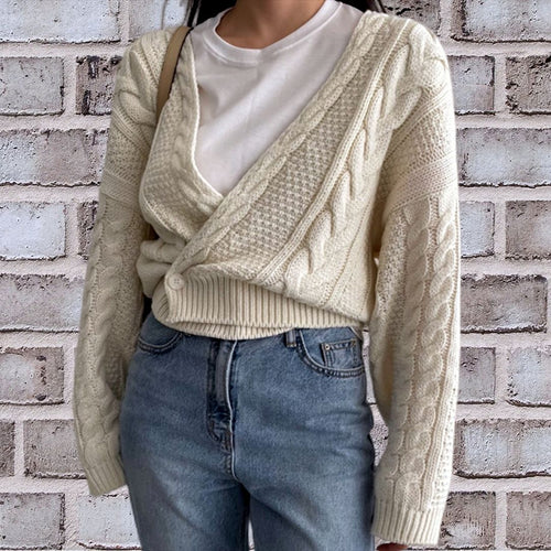 Damen Strickjacke mit tiefem V-Ausschnitt und Zopfstrickdesign EB