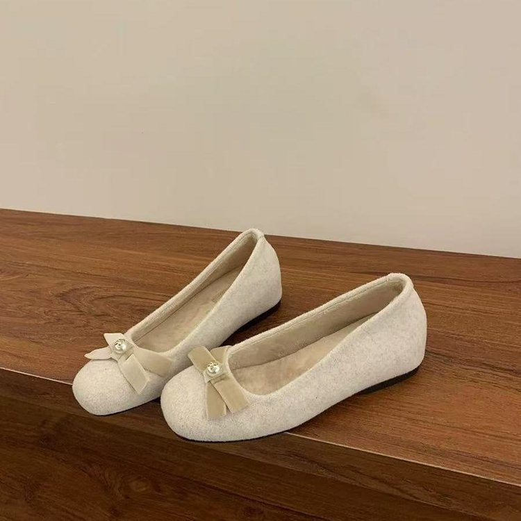 Damen Elegante und verspielte Socken mit Seidenbändern EB