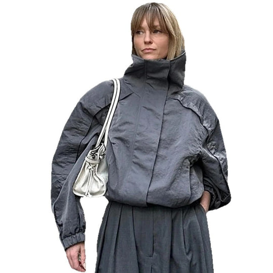 Damen Leichte Utility-Jacke mit hohem Stehkragen und lässigem Schnitt EB