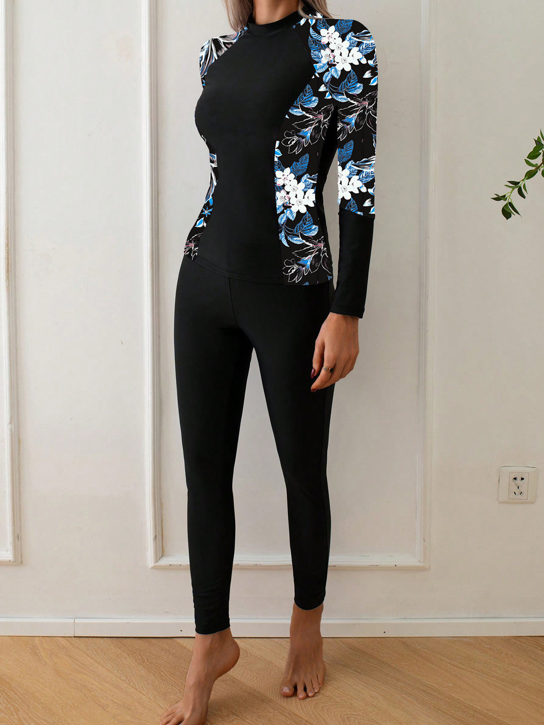 Damen Langarm Rashguard mit floralem Design EB