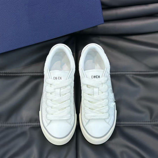 Damen Sportliche Sneakers mit hohem Tragekomfort und atmungsaktiver Struktur EB
